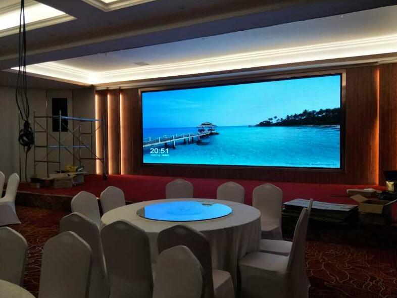 室內P4全彩：愛(ài)菲爾堡婚嫁文化創(chuàng  )意園